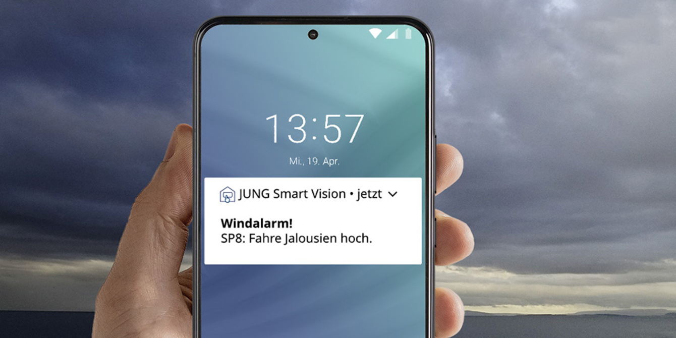 JUNG Smart Panel 8 bei SK Elektrotechnik in Schwäbisch Gmünd